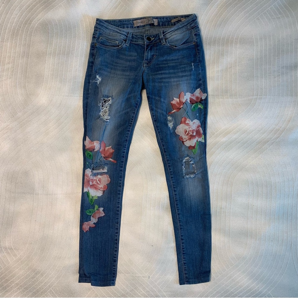 Guess skinny low rise jeans with painted flowers